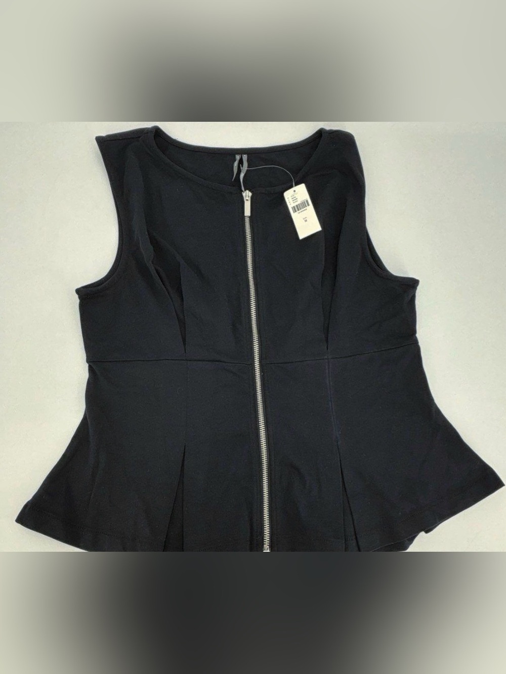 1 hour sale. Anthropologie, Medium Black Sleeveless Zip Front Peplum Top - Picture 7 of 15